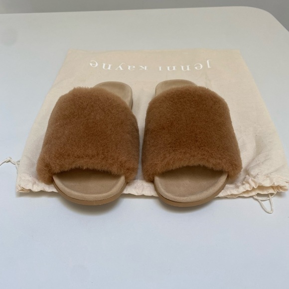 Jenni Kayne Shearling Slide Sandal in Natural sizes 37, 38 New in Bag - Picture 4 of 10